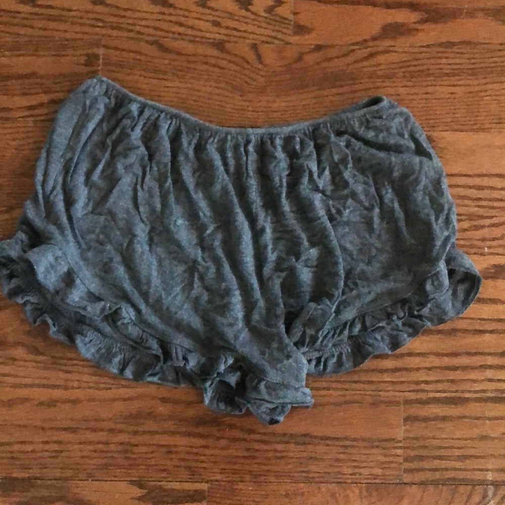 Flowey shorts